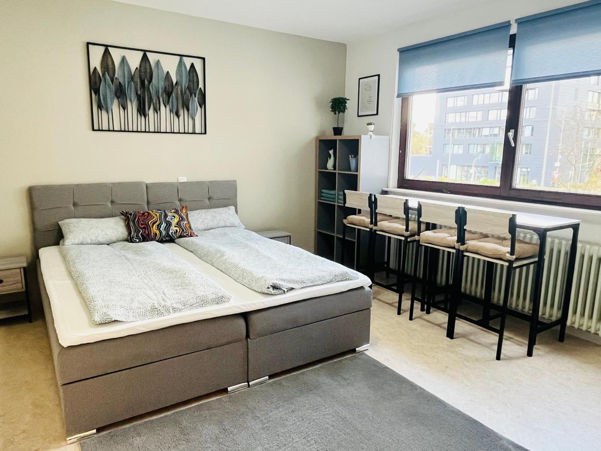 Appartement Lenastay I Modernes Apartment-studio